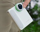The Microcam X1 can be used as a microscope (Image source: Littpopo)