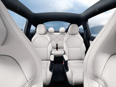 Tesla Model Y L six-seat interior