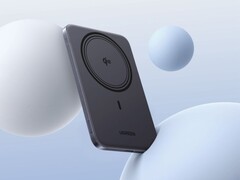 Ugreen’s MagFlow Air Qi2 15W Ultra-Slim 5,000 mAh Power Bank
