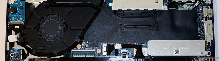 The Envy x360 14 uses a single heatpipe-fan combo
