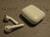In-ear Bluetooth headphones could pose a health risk, despite relatively low emissions. (Source: Notebookcheck)