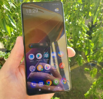 Xiaomi Poco F4 review: Great smartphone, but lacking innovation