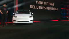 Elon Musk at the Giga Texas Cyber Rodeo (image: Tesla/YT)