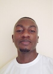 Elvis Shida