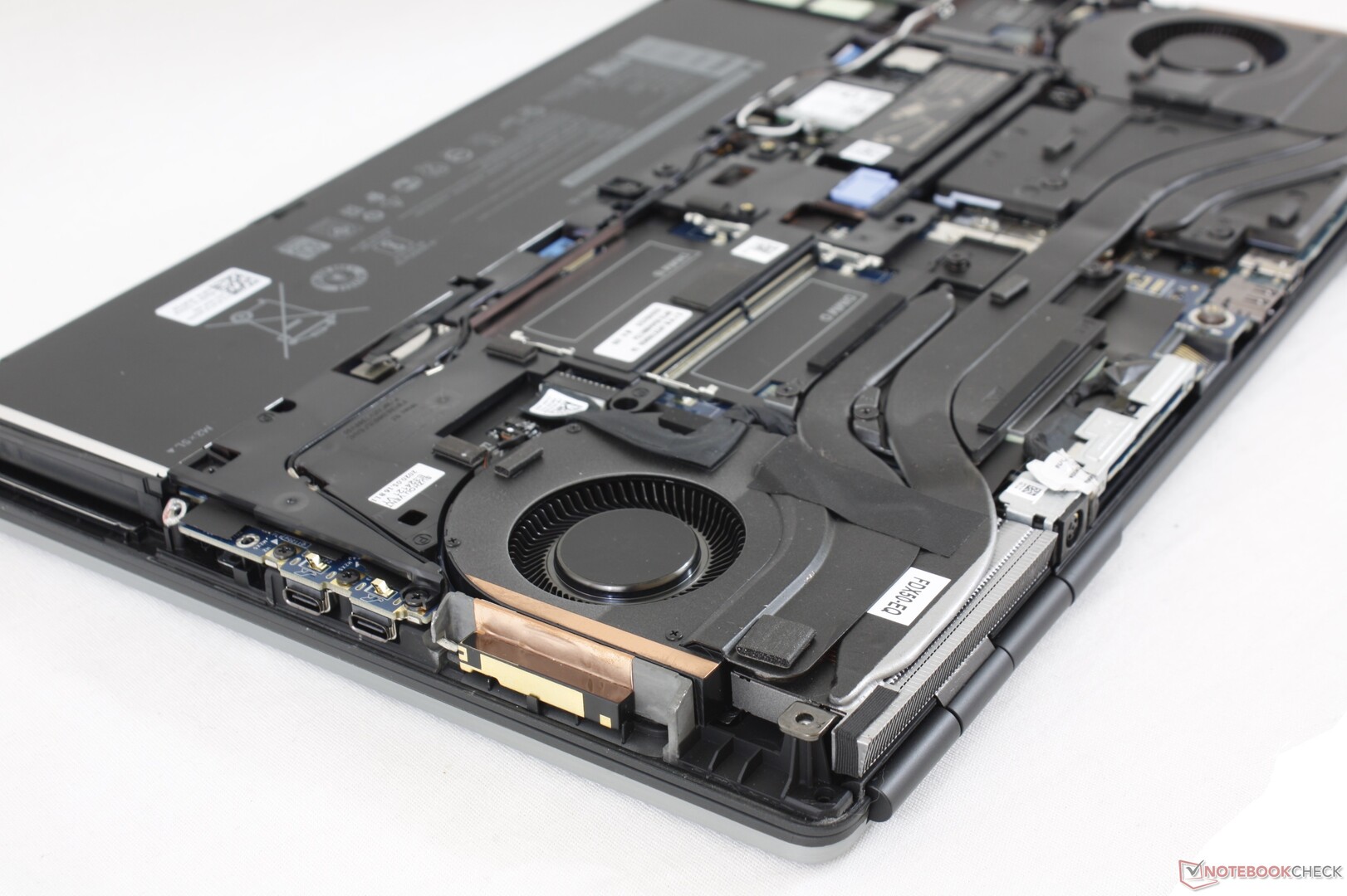 Dell Precision 7550 Mobile Workstation Review The Antithesis To The