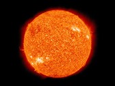 A picture showing the sun and numerous solar flares. (Image source: WikiImages - Pixabay)