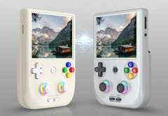 The RG406V runs Android 13 and supports game streaming. (Image source: Anbernic)