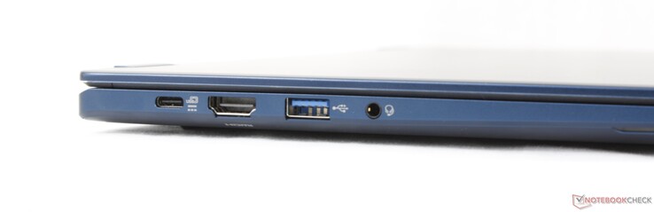 Left: USB-C 4.0 w/ Power Delivery + DisplayPort, HDMI 2.1, USB-A (5 Gbps), 3.5 mm headset