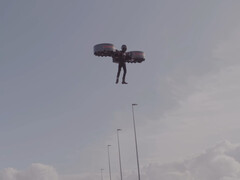 A person flying the CopterPack3 (Image source: CopterPack; screenshot)