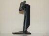 Alienware AW2725DF: Riser stand