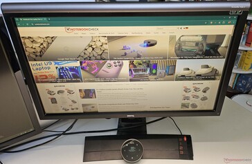 Once attached to the monitor, the Screenbar isn't particularly noticeable.