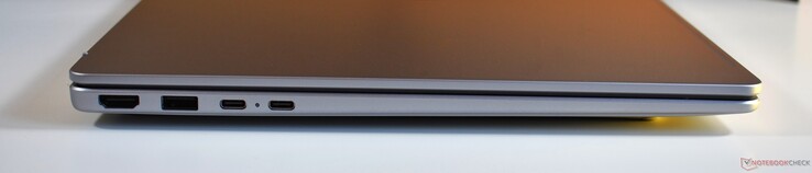 left: HDMI, USB-A 3.2 Gen 1, 2x USB-C 3.2 Gen 2