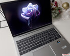 HP EliteBook 865 G9 Laptop review - 1000-nits Sure View display not quite up to par