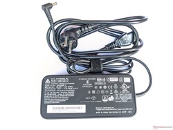 MSI Creator 15 - AC adapter