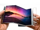 Samsung Display's tri-folding flexible AMOLED technology. (Image: Samsung)