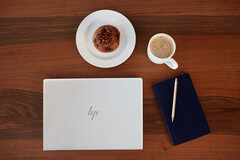 Enjoy the world's most bubbly cup of coffee while you use your Elitebook 800. (Source: HP)
