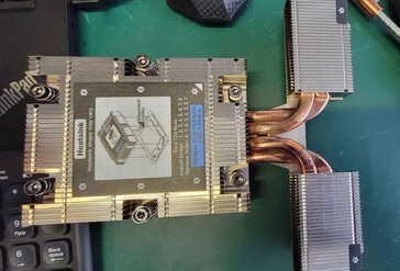 AMD EPYC Genoa heatsink. (Source: Yuuki_AnS)