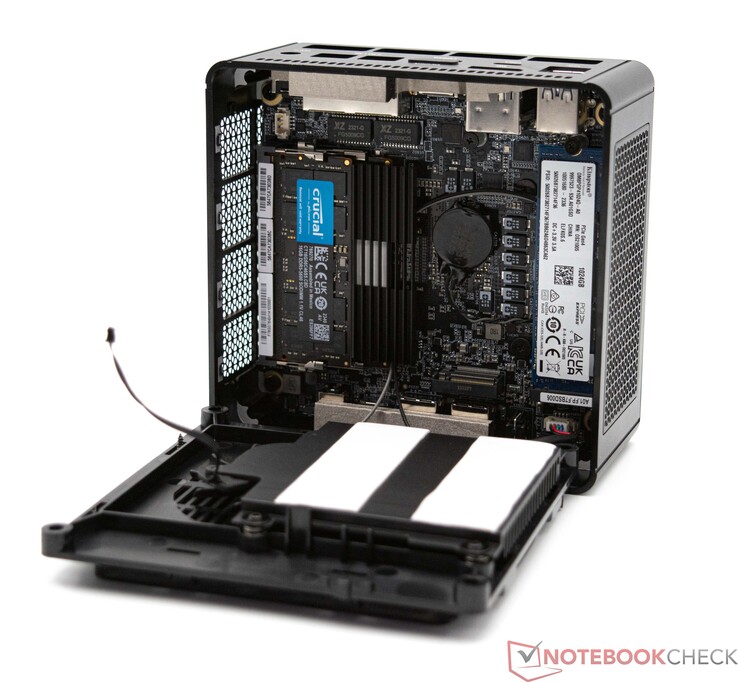 Minisforum UM780 XTX Review: Gaming and Creativity Analysis