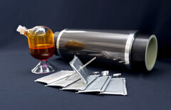 LG&#039;s EV battery fire prevention material scales for roll-to-roll production (Image source: LG Chem)