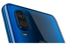 The putative Motorola One Vision in its &#039;new color&#039;. (Source: Mobielkopen)