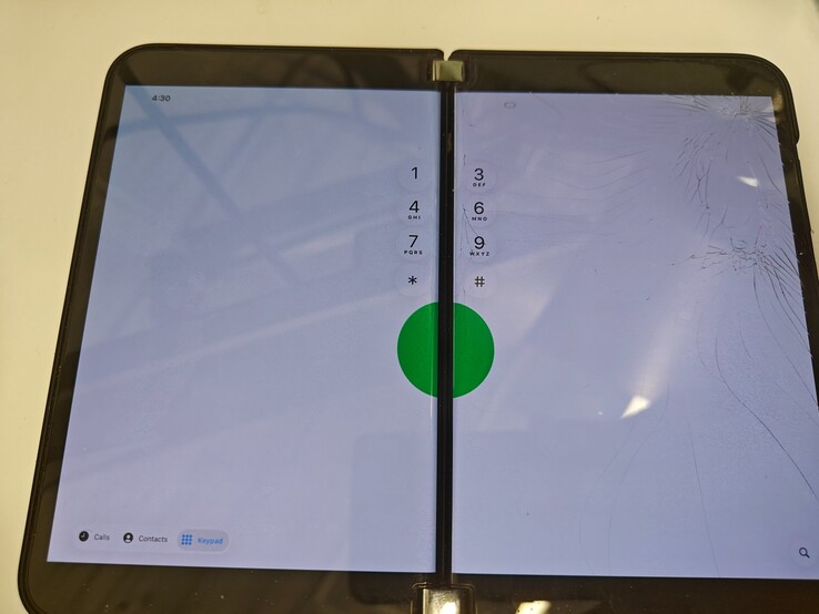 Phone app on Surface Duo 2.