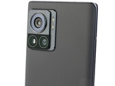 The Motorola Edge 30 Ultra is the first smartphone with a 200 MP camera.