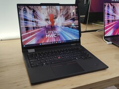 Hands-on: From small to big - Lenovo releases first T ThinkPad with pen and tablet features and axes the X13 2-in-1 in return (pictured: ThinkPad T14s 2-in-1 Gen 1, image source: Benjamin Herzig/Notebookcheck.com)