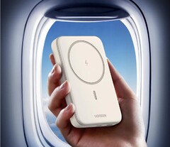 A Ugreen 10000mAh 20W magnetic power bank that is safe to take on flights. (Image source: Ugreen)