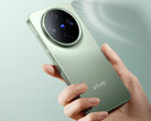 The Vivo X200 Pro mini may return this summer as the Vivo X200 FE. (Image source: Vivo) 