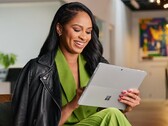 BestBuy discounts Surface Pro 9 i5 8GB 256GB $330 on clearance. (Source: Microsoft)