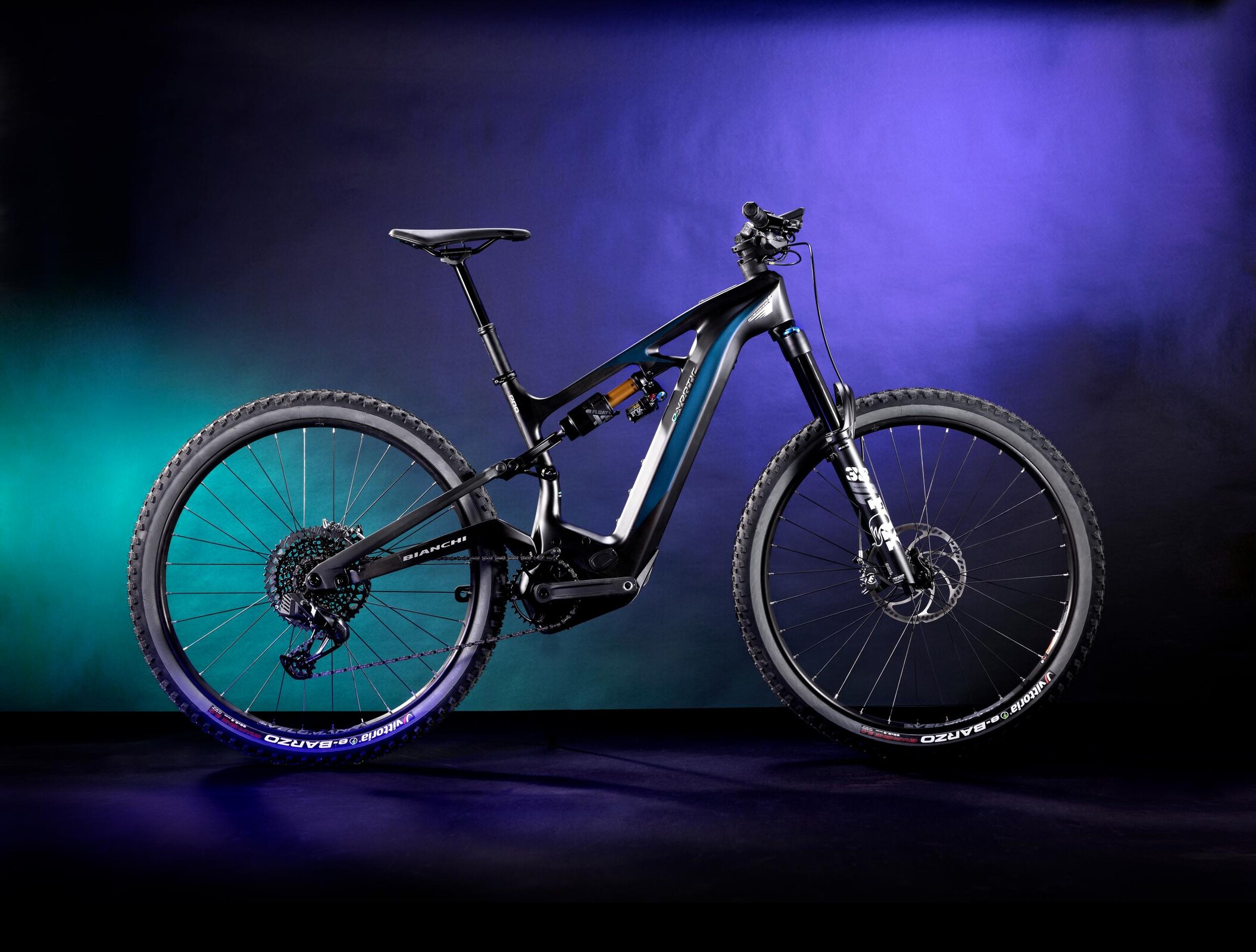 Bianchi e-Vertic: Legendary Italian bicycle maker shows off new electric  city and mountain bikes  News
