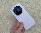 The Find X8 Ultra. (Image source: Notebookcheck)
