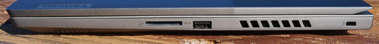 Right: SD card slot, USB-A (5 Gbit/s), Kensington Lock