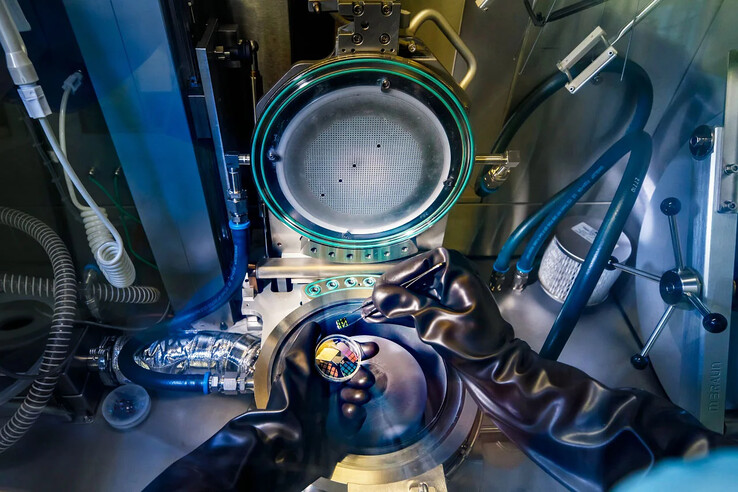 The machine used to fabricate the new hexagonal silicon alloy nanowires (Image Source: Wired)