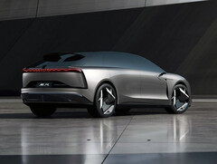 Exeed ES8 shooting brake with solid-state battery. (Image source: Chery)