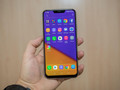 The Asus Zenfone 5Z. (Source: CNET)