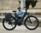 The Gazelle Ultimate T11+ is available in high-step frame option