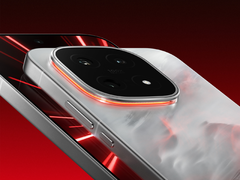 The iQoo 15. (Image source: iQoo)