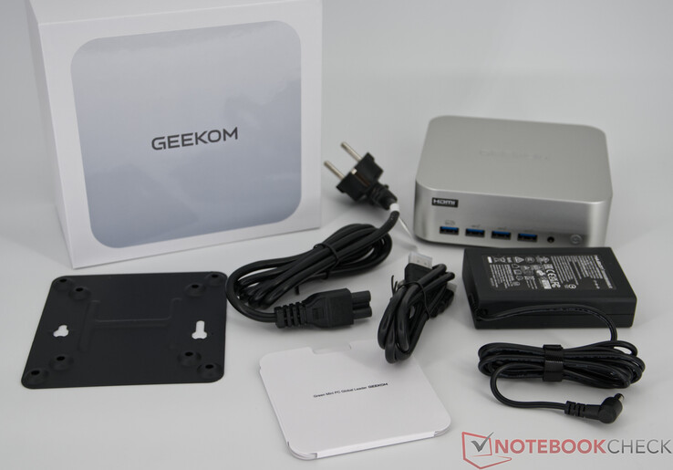 Scope of delivery of the Geekom A9 Max