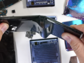 The Razr joins the Z Flip in being disassembled. (Source: YouTube)