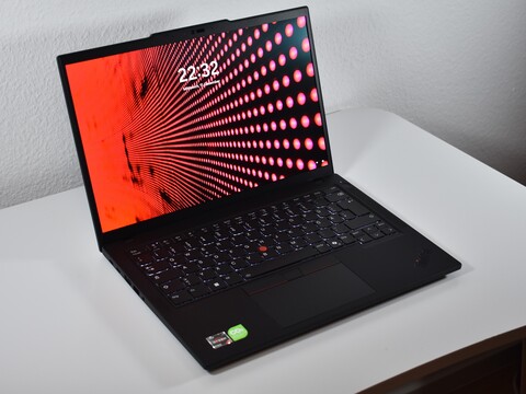 OLED eats battery life: Lenovo ThinkPad P14s Gen 5 AMD laptop review