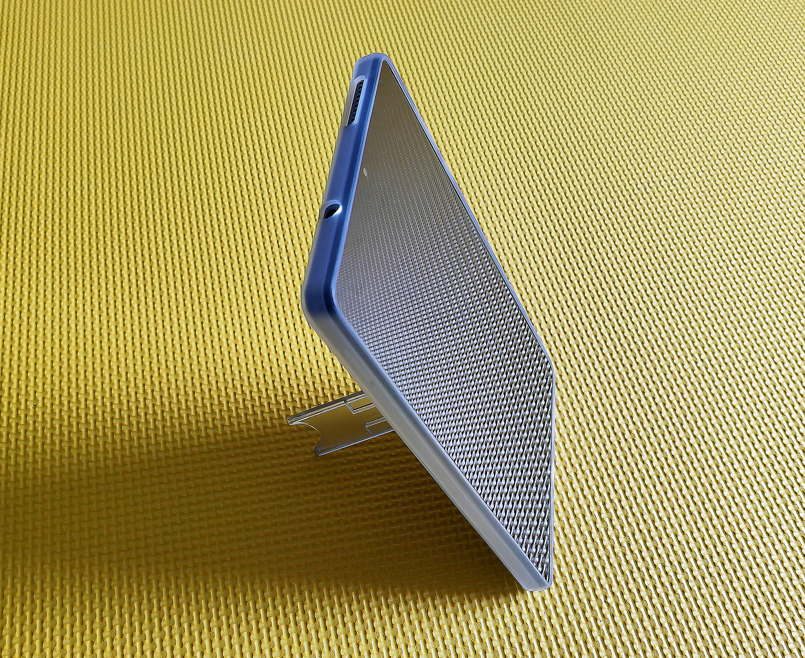 Lenovo Tab M8 2023 (Gen 4) LTE tablet – A performance downgrade for the affordable 8-inch tablet - NotebookCheck.net Reviews Lenovo Tab M8 2023 (Gen 4) LTE tablet – A performance downgrade for the affordable 8-inch tablet - NotebookCheck.net Reviews