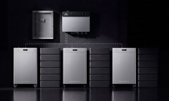 Zendure’s PowerHub connects up to three SolarFlow Mix units