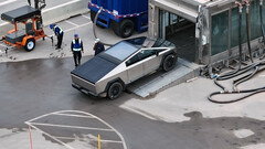 Cybertruck water-resistance test (image: Joe Tegtmeyer/X)