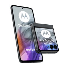 The Razr 50 looks more like last year&#039;s Plus/Ultra model than its direct predecessor. (Image source: @evleaks)