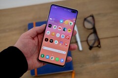 The Samsung Galaxy S10+. (Source: Trusted Reviews)