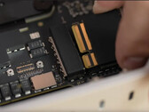 The "removable SSD" in the Mac Studio is just a raw storage module with NAND controller/bridges. (Image Source: Max Tech on YouTube)