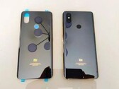 The Xiaomi Mi 7 prototype smartphone is powered by a Qualcomm Snapdragon 845. (Image source: Weibo via Gizmochina)