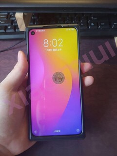 This phone would&#039;ve been the Poco F2 or Redmi K20. (Source: Xiaomiui)