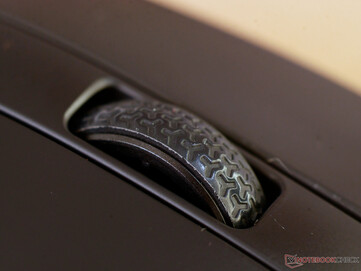 Rubberised scroll wheel texture.